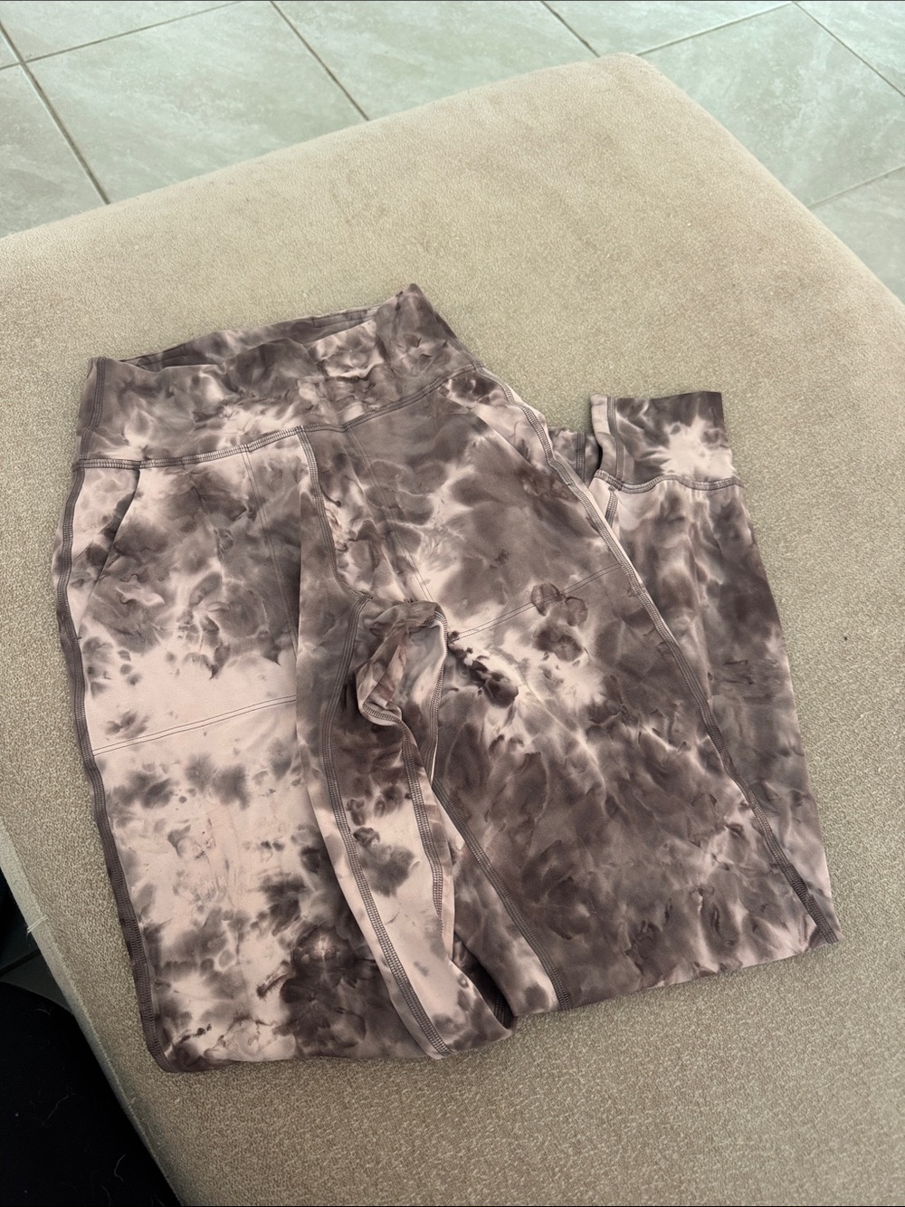 lululemon athletica Tie-Dye High-Rise Joggers — Brown & Cream